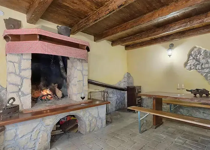 4 Bedroom Stunning In Labin (Istria)